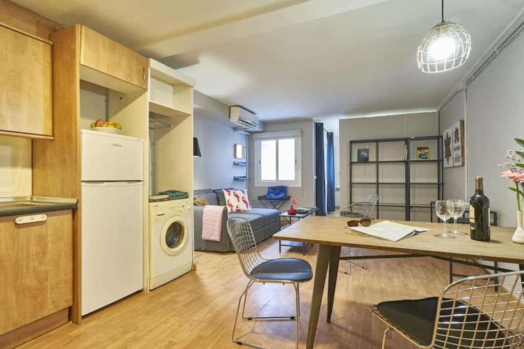 Bebarceloner Sant Andreu Apartments - 1 Bedroom المظهر الخارجي الصورة