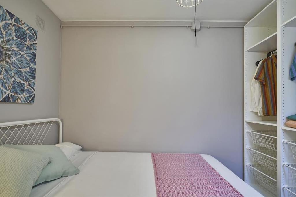 Bebarceloner Sant Andreu Apartments - 1 Bedroom المظهر الخارجي الصورة